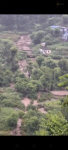 टिहरी-बारिश और बादल फटने से तबाही, बूढ़ा केदार और गेंवाली में भारी नुकसान