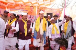 काली कुमाऊँ की होली हमारी समृद्ध लोकपरंपरा और सांस्कृतिक पहचान-मुख्यमंत्री,लोहाघाट होली रंग महोत्सव में शामिल हुए मुख्यमंत्री, जनसमुदाय संग साझा की उत्सव की खुशियां