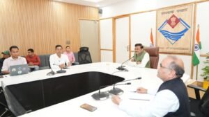 उत्तराखंड में आपदा प्रबंधन के लिए करोड़ों की मंजूरी: मुख्य सचिव ने बाढ़ सुरक्षा और भू-स्खलन रोकथाम के 16 से अधिक प्रस्तावों को दी हरी झंडी