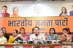 नारी शक्ति वंदन अधिनियम पर सीएम धामी का विपक्ष पर तीखा प्रहार — “महिलाओं के अधिकारों में बाधा डालने वालों को मातृशक्ति देगी करारा जवाब”