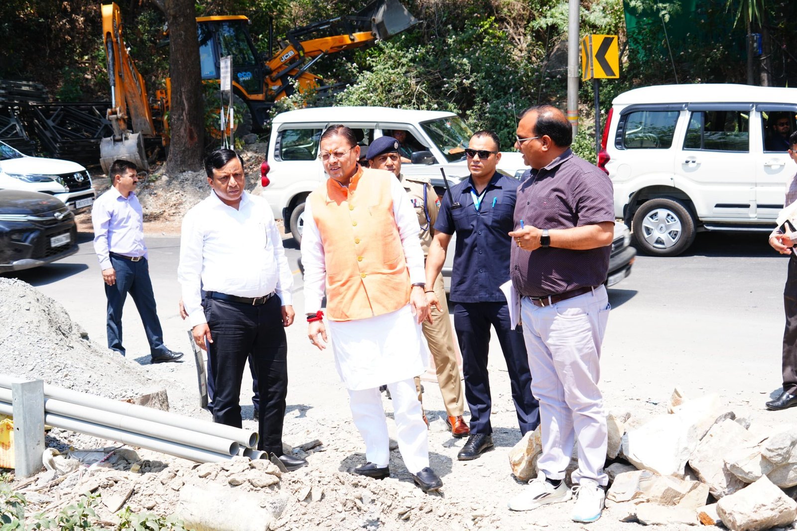 मसूरी रोड पर बन रहा नया पुल: मुख्यमंत्री ने अधिकारियों को दिया 3 महीने के भीतर काम पूरा करने का लक्ष्य