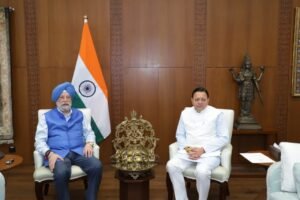 मुख्यमंत्री ने चारधाम यात्रा हेतु एलपीजी आपूर्ति 100 प्रतिशत बनाए रखने का किया अनुरोध