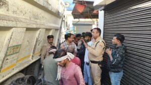 देहरादून: कांवली रोड पर भीषण सड़क हादसा, ट्रक की टक्कर से बिहार निवासी मजदूर की मौत