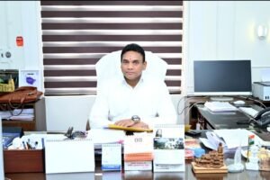 रेल की रफ्तार के साथ विकास की उड़ान, फ्रीज जोन समीक्षा से पहाड़ों में खुल सकती हैं नई संभावनाएं,धामी सरकार की पहल : सुरक्षा और विकास के बीच संतुलन तलाशने की कवायद
