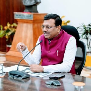 मुख्य सचिव ने की मुख्यमंत्री घोषणाओं की प्रगति की समीक्षा,सीएम घोषणाओं को प्राथमिकता पर लेते हुए निर्धारित समयसीमा में पूर्ण करने के दिए निर्देश