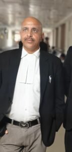 विजिलेंस कोर्ट पहुंचे गणेश जोशी के वकील: कांग्रेस नेता पंकज क्षेत्री पर दर्ज कराई शिकायत, झूठे साक्ष्यों से छवि खराब करने का लगाया आरोप